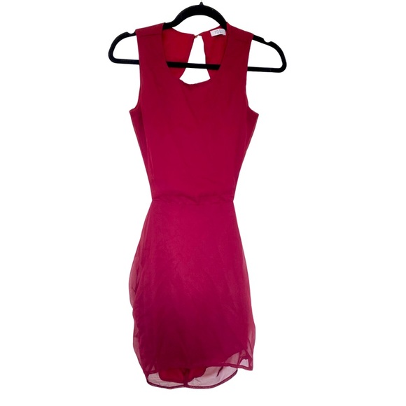 Magenta Backless Mini Dress 💕 - Picture 1 of 3